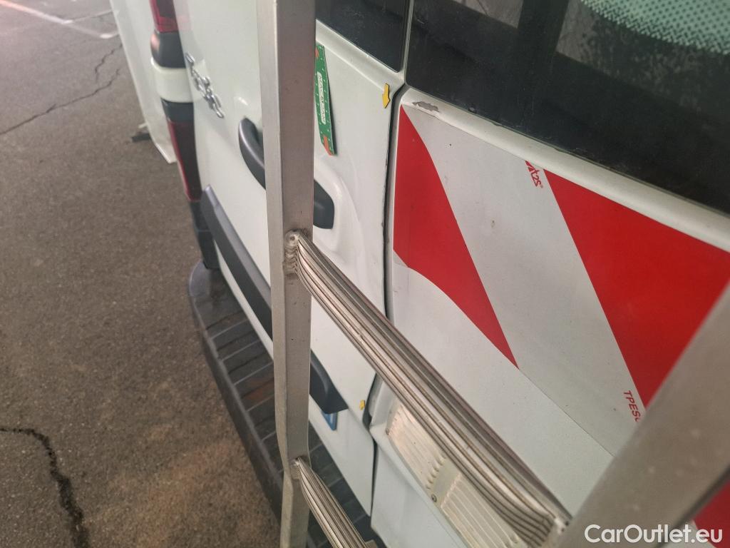  Renault  Trafic  Furgon Grand Confort L1H1 1200 1.6 dCi 125CV BVM6 E6 #30
