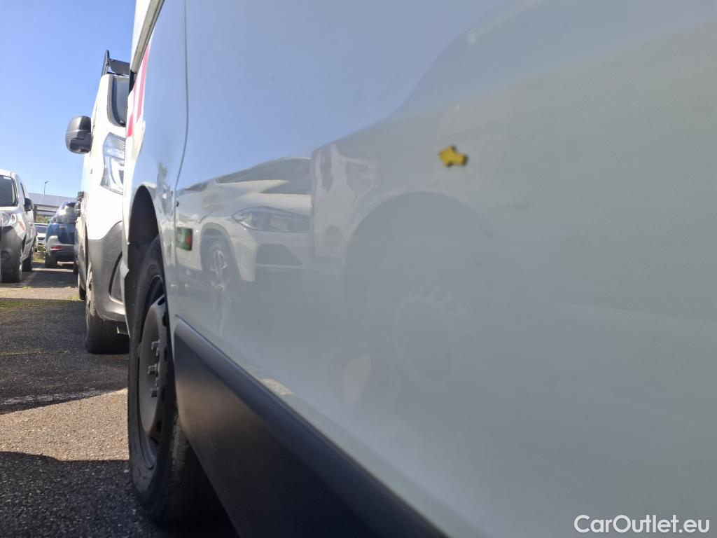  Renault  Trafic  Furgon Grand Confort L1H1 1200 1.6 dCi 125CV BVM6 E6 #45