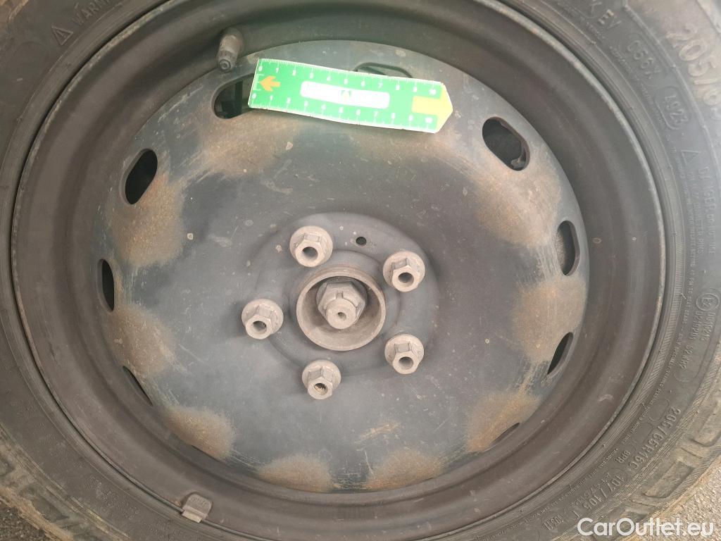  Renault  Trafic  Furgon Grand Confort L1H1 1200 1.6 dCi 125CV BVM6 E6 #74