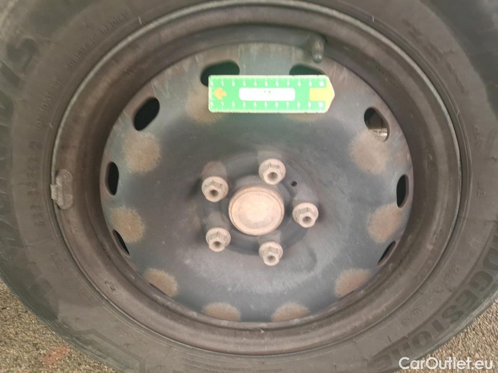  Renault  Trafic  Furgon Grand Confort L1H1 1200 1.6 dCi 125CV BVM6 E6 #72