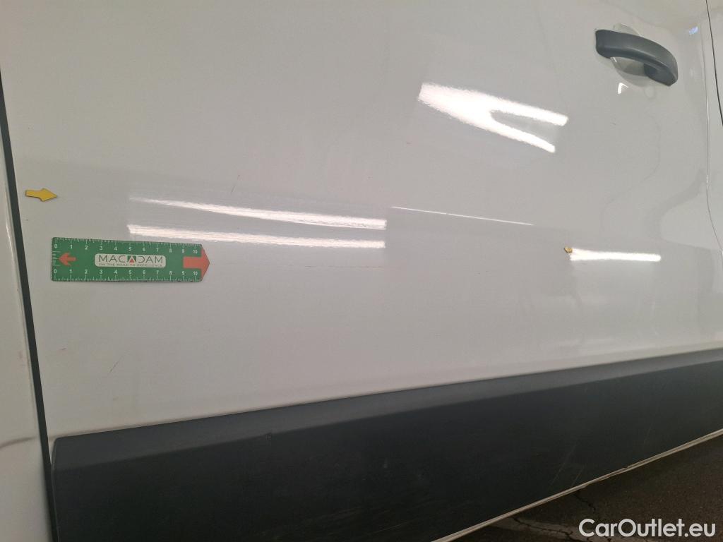  Renault  Trafic  Furgon Grand Confort L1H1 1200 1.6 dCi 125CV BVM6 E6 #39