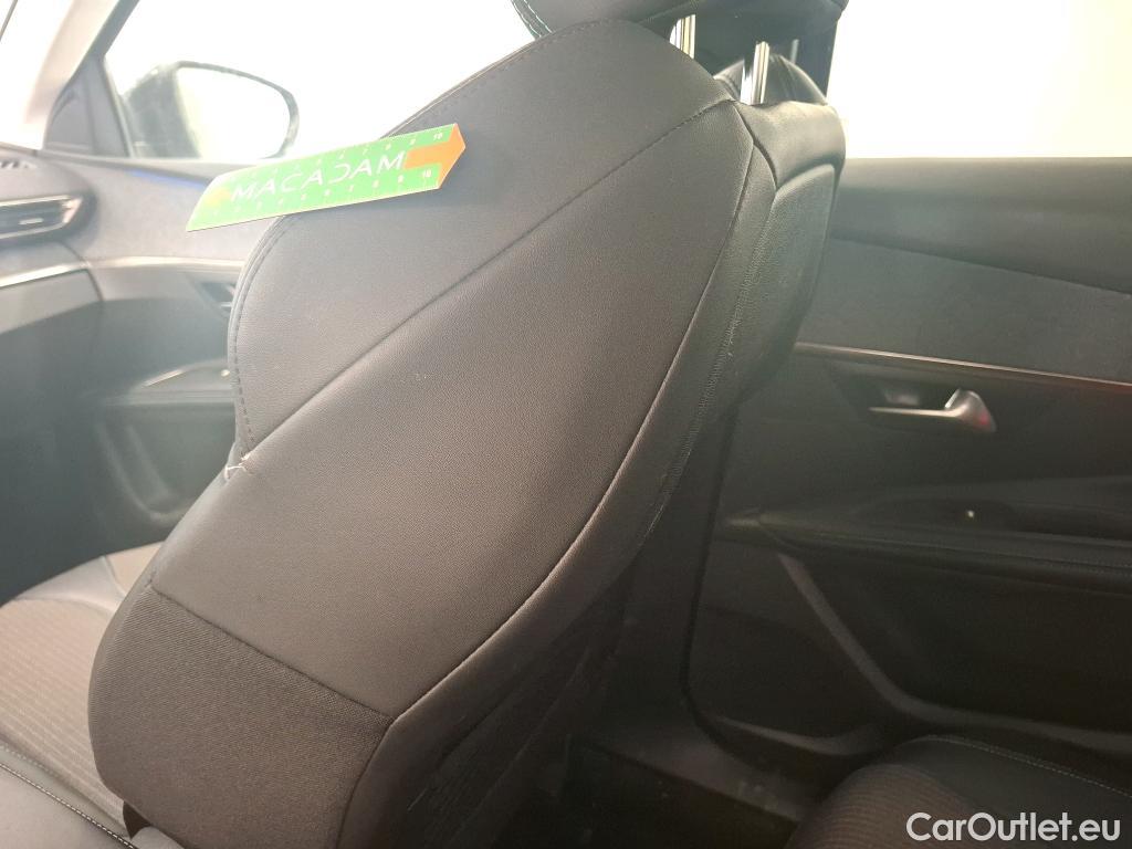  Peugeot  3008  Allure Pack 1.5 HDi 130CV BVA8 E6d #54