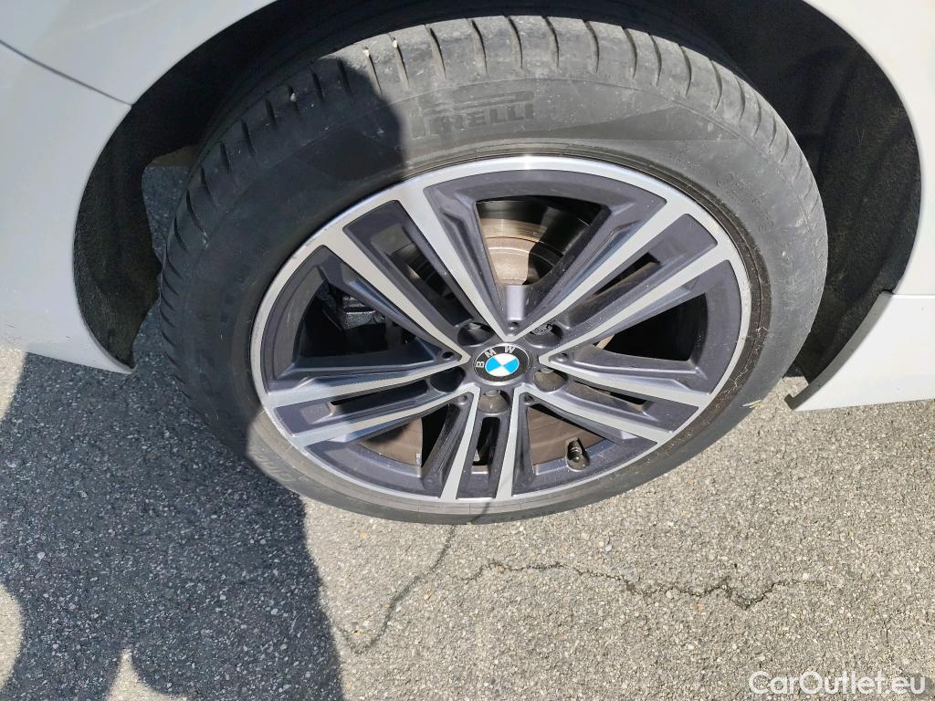  Bmw  Serie 1 BMW Série 1 / 2019 / 5P / Berline 118i DKG7 Business Design #7