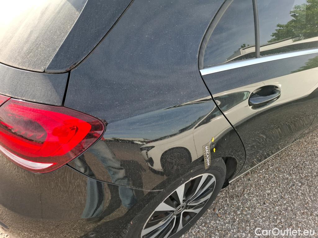  Mercedes  A-Klasse MERCEDES-BENZ Classe A Compact 2018 5P Berline A 180 d Business Line 7GDCT #19