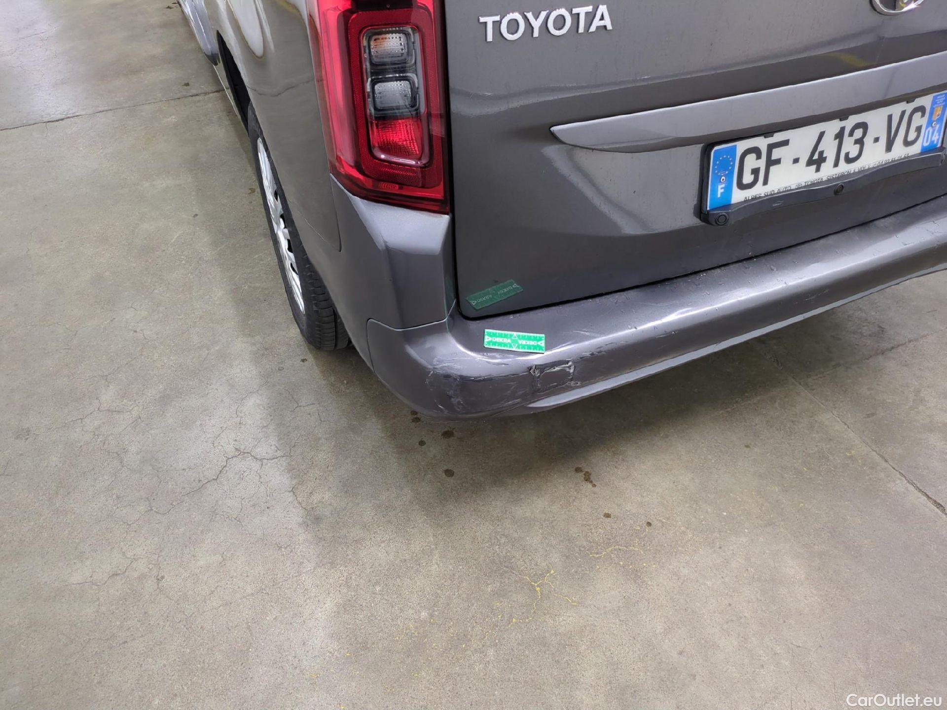  Toyota  Proace TOYOTA  City Verso / 2019 / 5P / monospace 1.2 LONG 110 VVT-I DYNAMIC #50