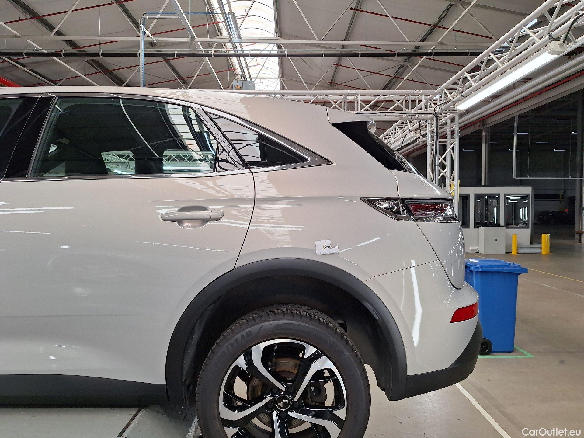  DS  DS7 DS,  CB '17, DS 7 Crossback 1.5 BlueHDi 130 Automatic Chic 5d #1
