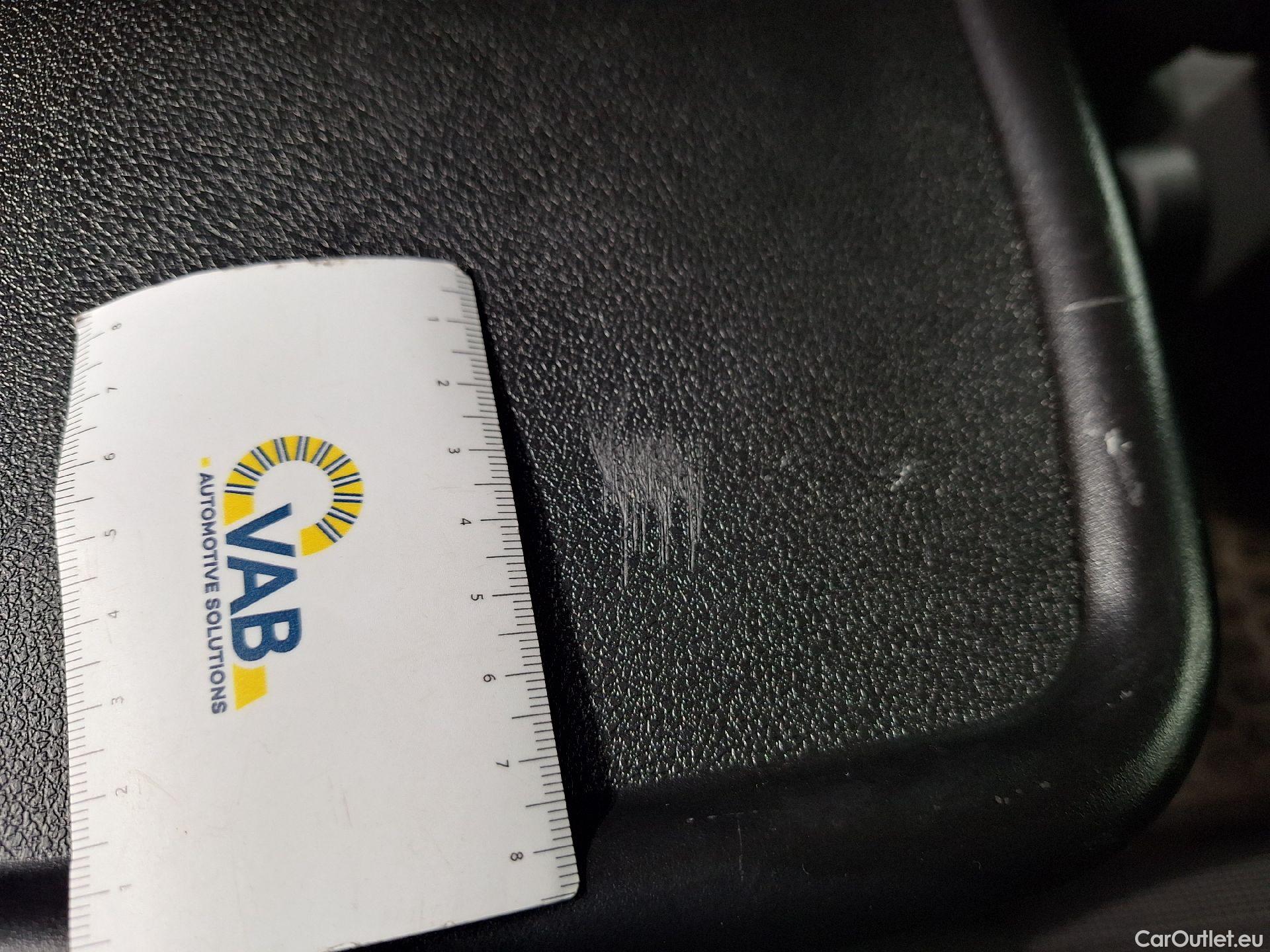  Opel  Combo Opel,  Life '18, Opel  Life 1.5 Turbo D BlueI 96kW S/S Eleganc #86
