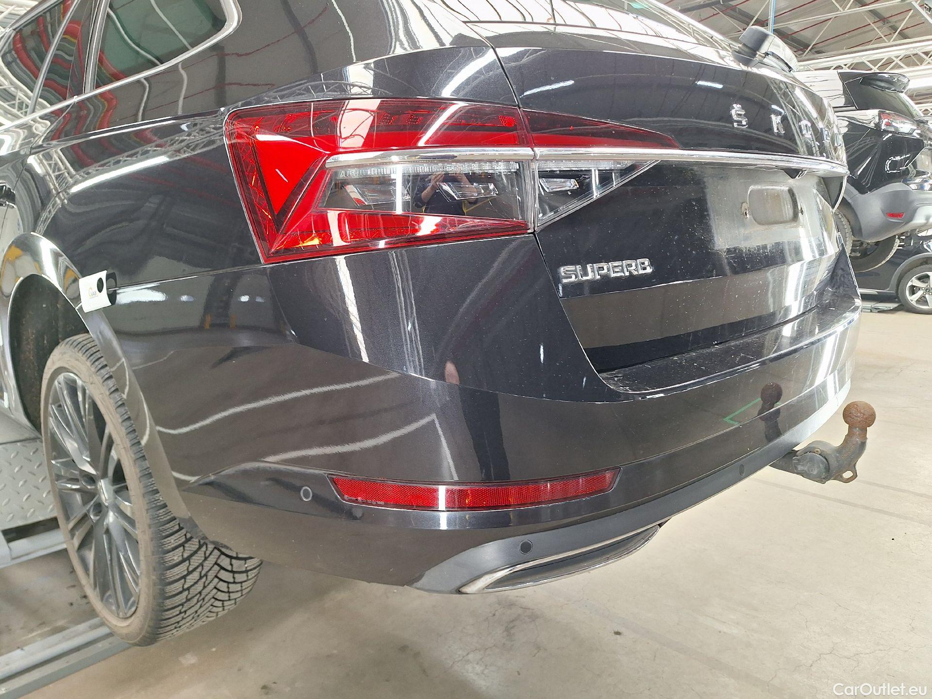  Skoda  Superb Skoda,  Combi FL'19, Skoda  Combi 1.4 TSI iV 160kW DSG6 L&K 5d #23
