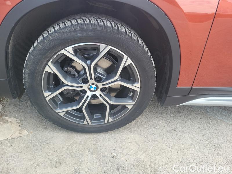  Bmw  iX 1 iX1 X1 xDrive18d AT #2