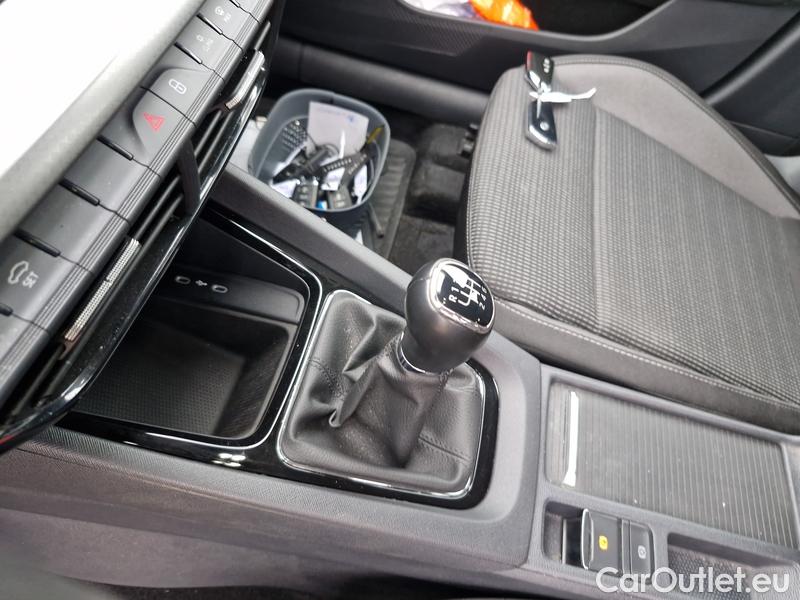 Skoda  Octavia  Combi (NX3)(2020) Oct.Combi 2.0TDI 85 Ambition #9