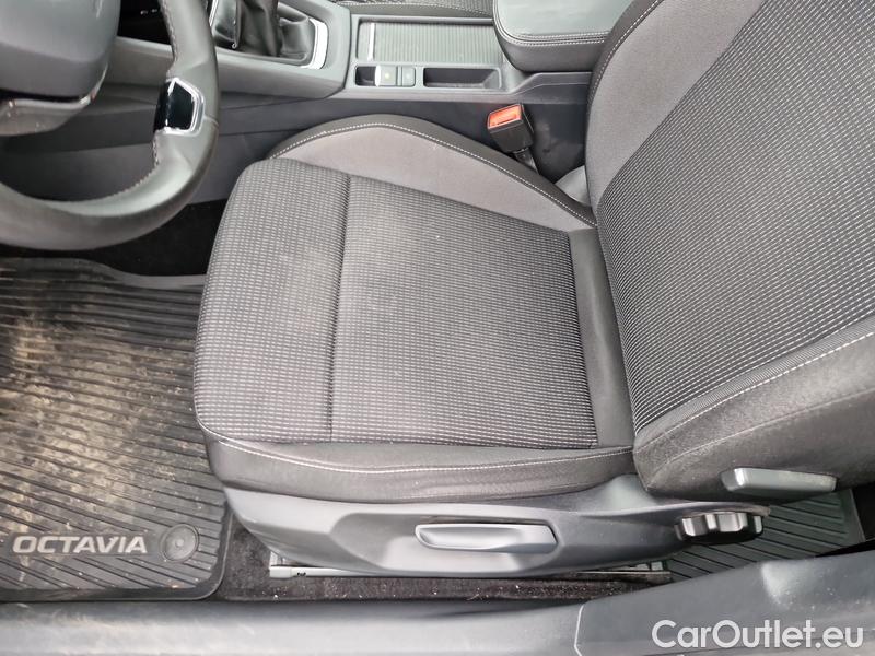  Skoda  Octavia  Combi (NX3)(2020) Oct.Combi 2.0TDI 85 Ambition #6