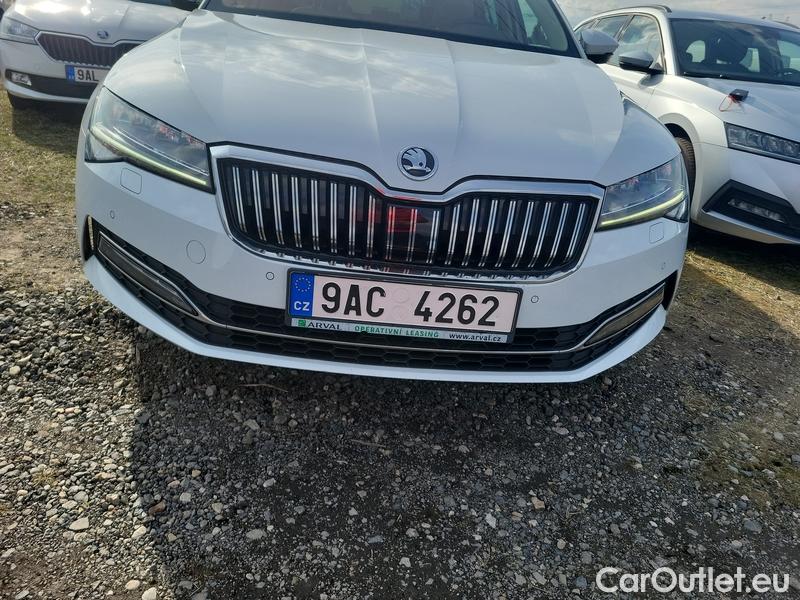  Skoda  Superb  Combi (3V5)(2015) Sup.C.FL2.0TDI 110 Style AT #2