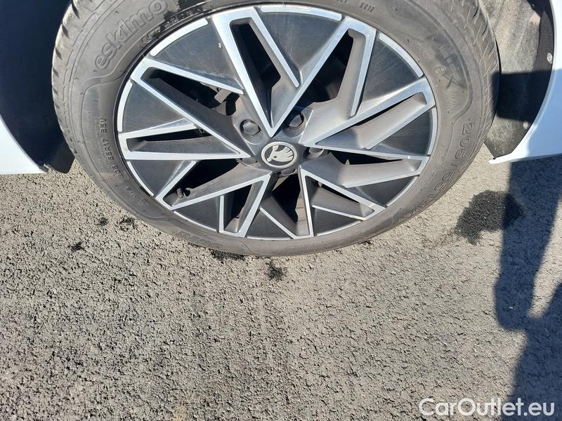  Skoda  Octavia  Lim. (NX3)(2020)  2.0TDI 85 Style 5d #8