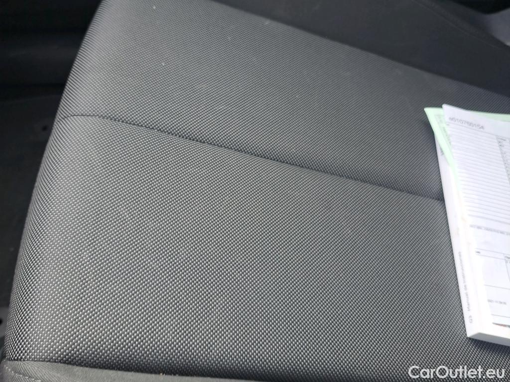  Audi  Q3 AUDI  Sportback / 2019 / 5P / todoterreno Advanced 35 TDI 110kW (150CV) S tronic (ACC) #9
