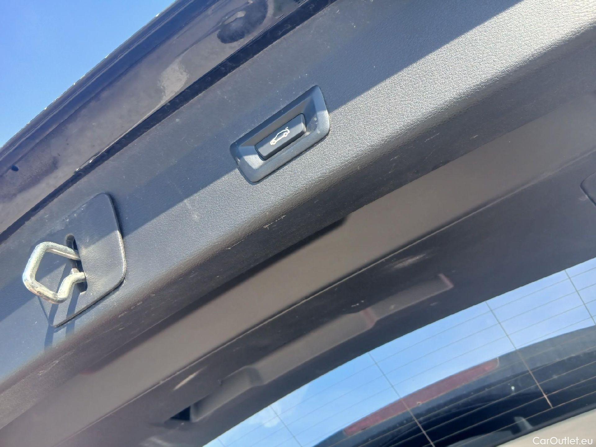 Bmw  X1 BMW  / 2019 / 5P / todoterreno sDrive16d #3