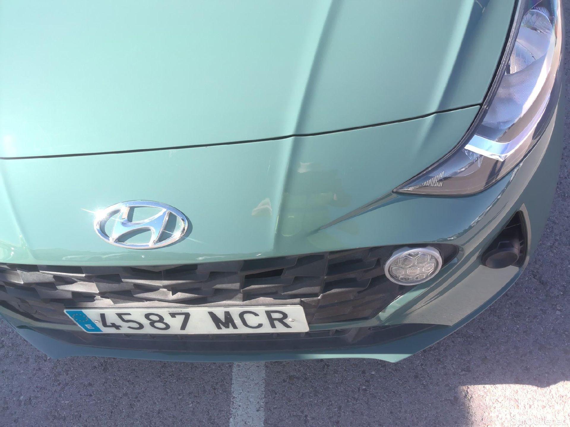 Hyundai  i10 HYUNDAI  / 2020 / 5P / berlina con portón 1.0 Essence #6