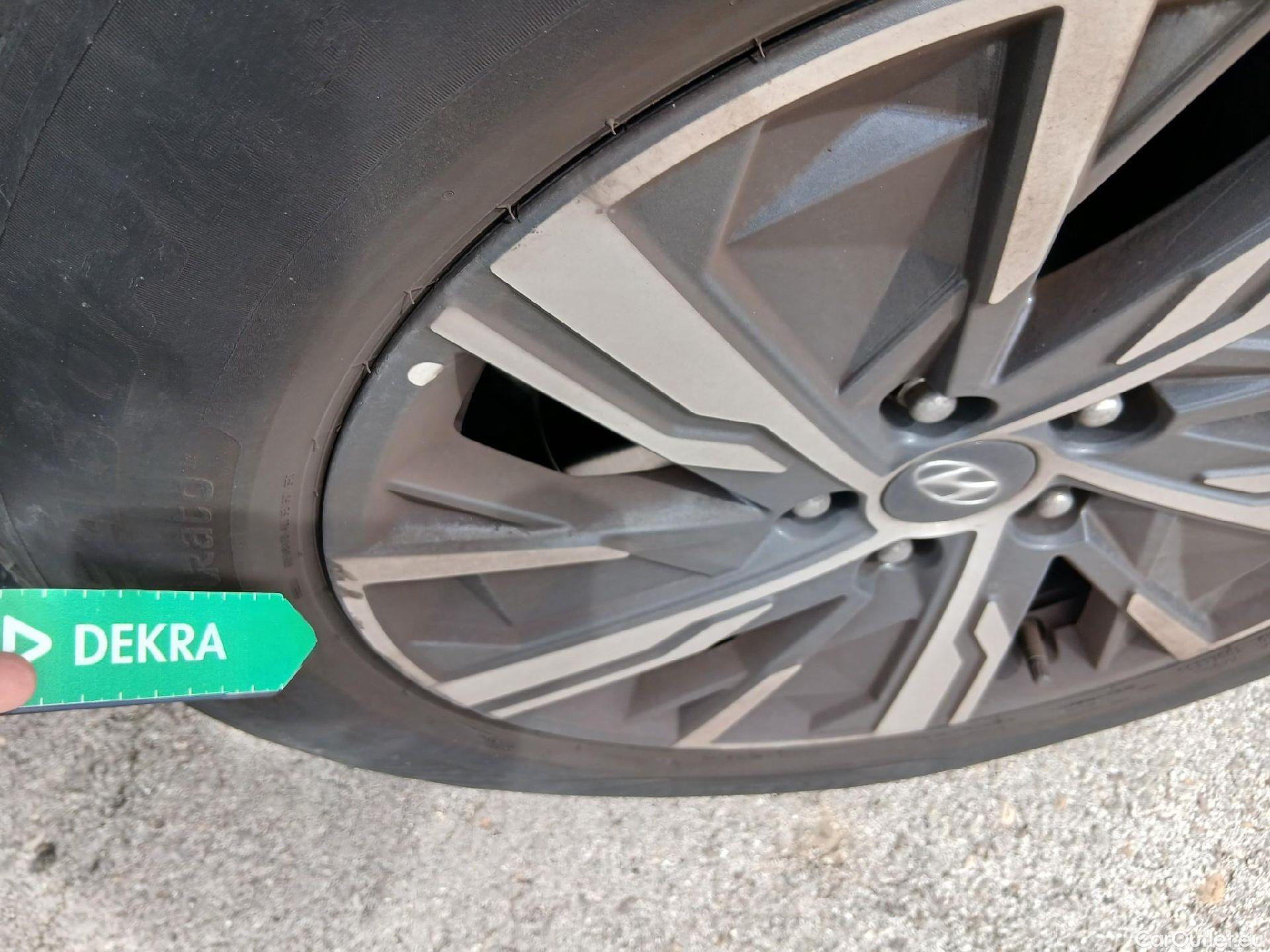  Hyundai  Tucson HYUNDAI  / 2020 / 5P / todoterreno 1.6 CRDI 100kW (136CV) 48V Maxx #10