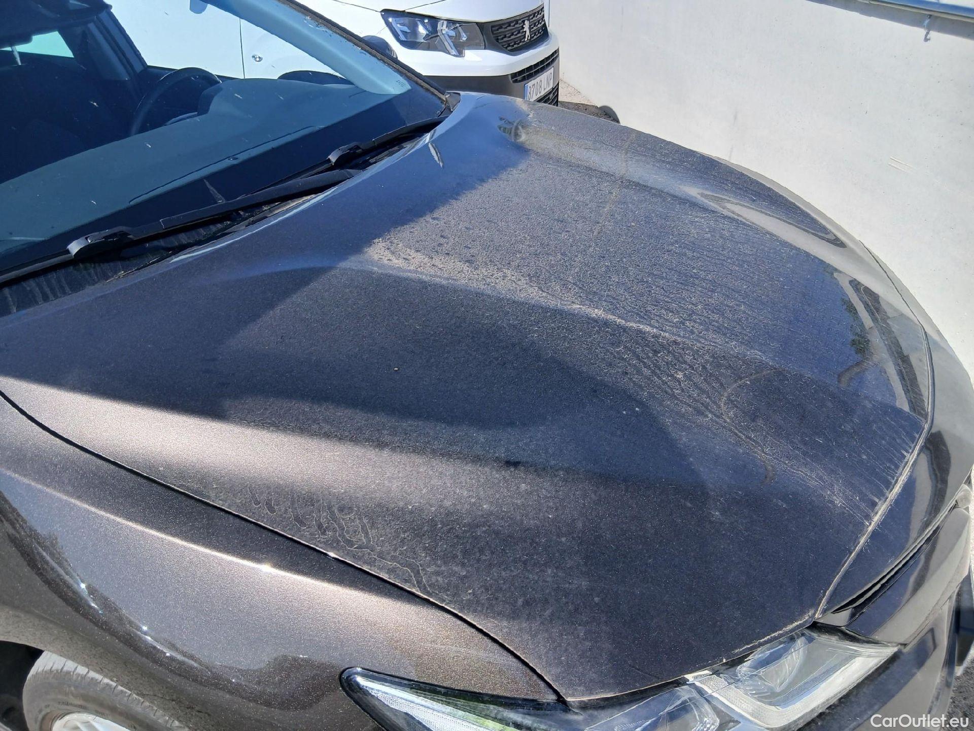  Toyota  Camry TOYOTA  / 2019 / 4P / sedán 2.5 220H Advance #2