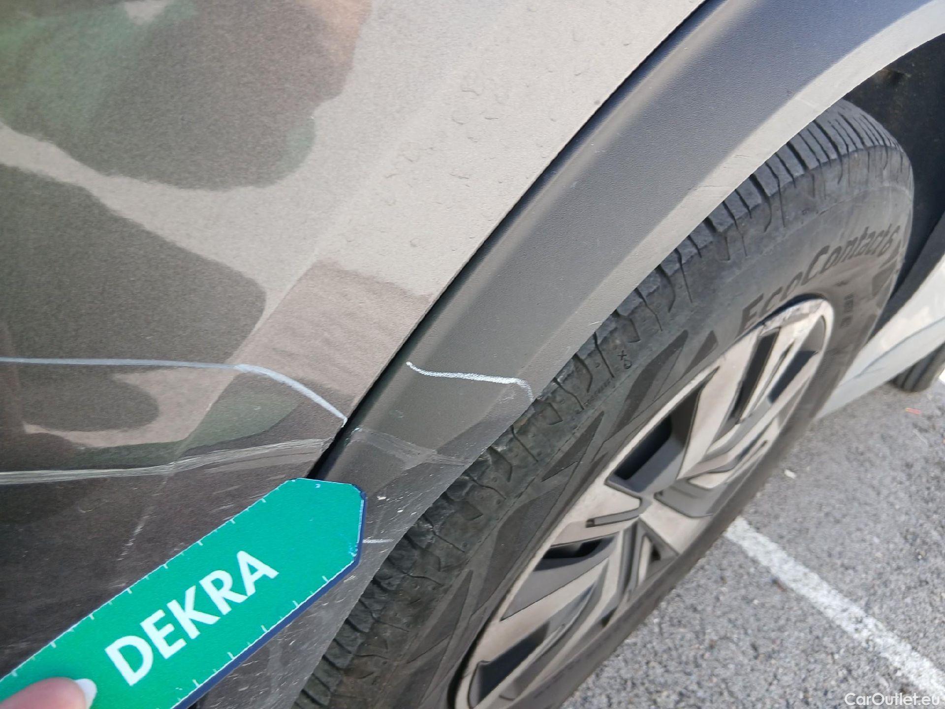  Peugeot  2008 PEUGEOT  / 2019 / 5P / todoterreno Active BlueHDI 81kW (110CV) #11