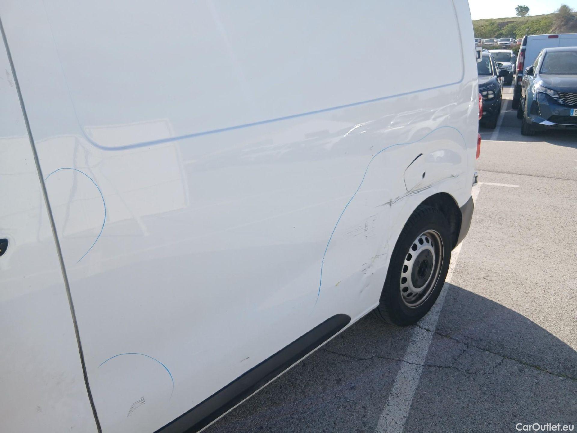  Opel  Vivaro OPEL  / 2019 / 4P / furgón 1.5 BlueHDi 74kW (100CV) M Std #13