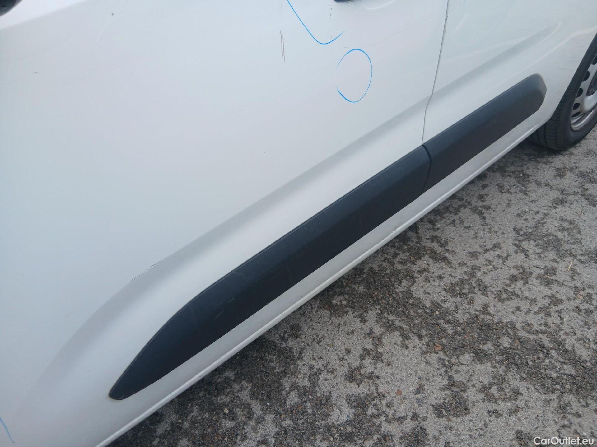  Citroen  Berlingo CITROEN  Talla M BlueHDi 100 S&S LIVE (IND) (CX) #19