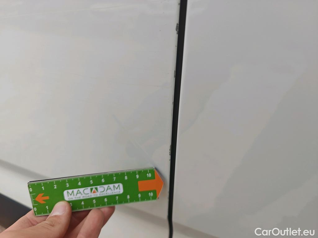  Citroen  Berlingo CITROEN  / 2018 / 3P / furgón derivado de turismo Talla M BlueHDi 100 CONTROL (AC2) #25