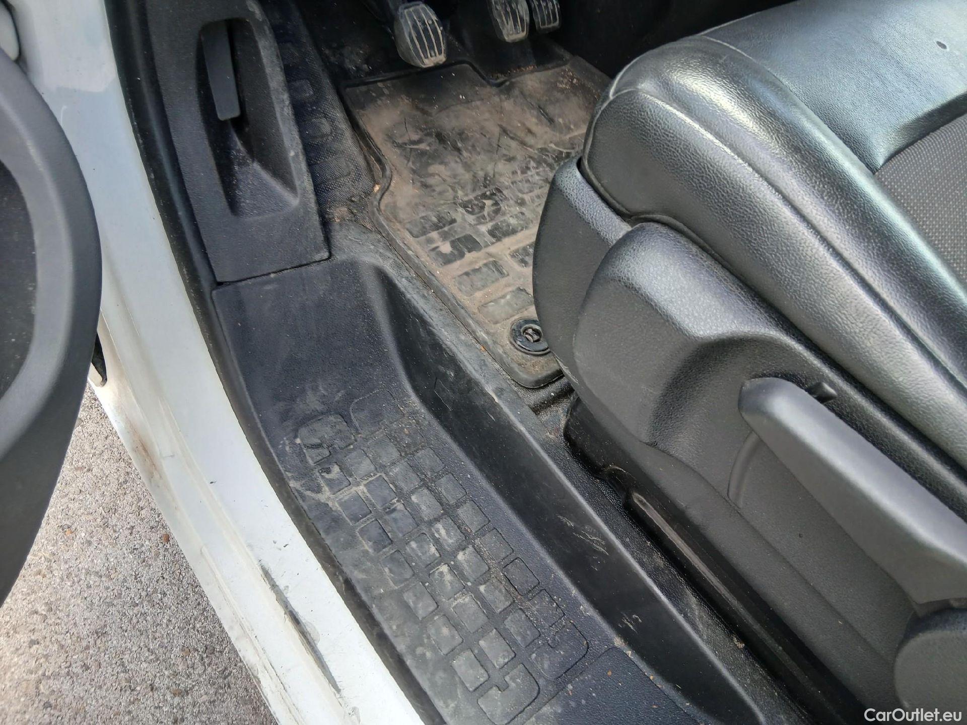  Peugeot  Expert  Furgón Premium Standard 1.5 100CV MT6 #15