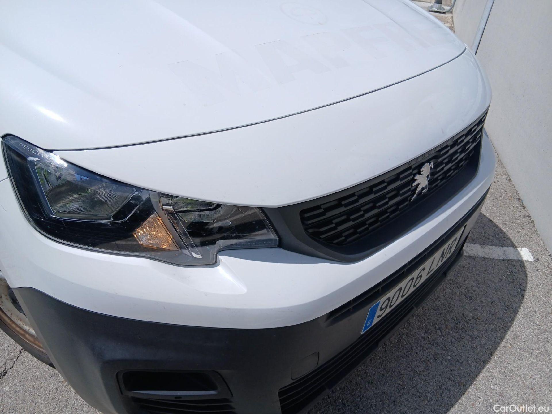  Peugeot  Partner PEUGEOT  / 2018 / 3P / furgón derivado de turismo Pro Standard 600kg BlueHDi 73kW (AC) #7