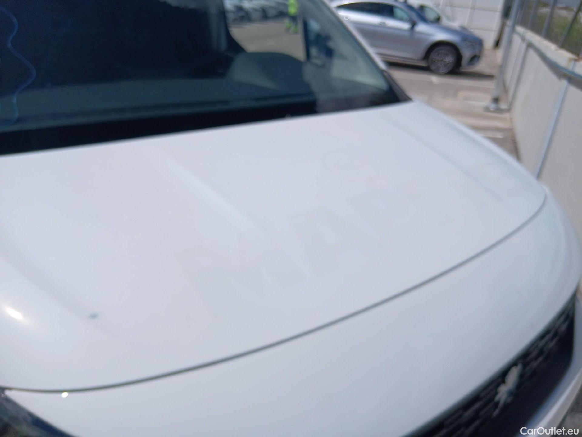  Peugeot  Partner PEUGEOT  / 2018 / 3P / furgón derivado de turismo Pro Standard 600kg BlueHDi 73kW (AC) #6