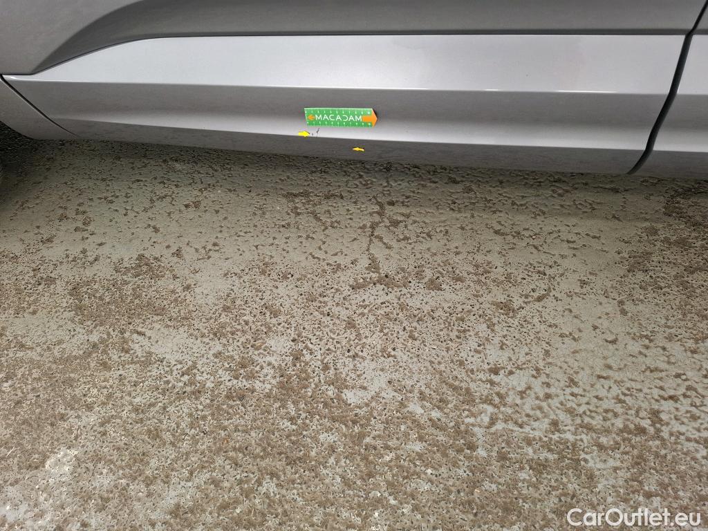  Opel   Grandland X Grandland X Business Elegance 1.5 130CV BVA8 6E #17