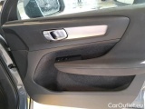  Volvo  XC 40 VOLVO XC40 / 2021 / 5P / SUV B3 AUTOMATICO CORE #83
