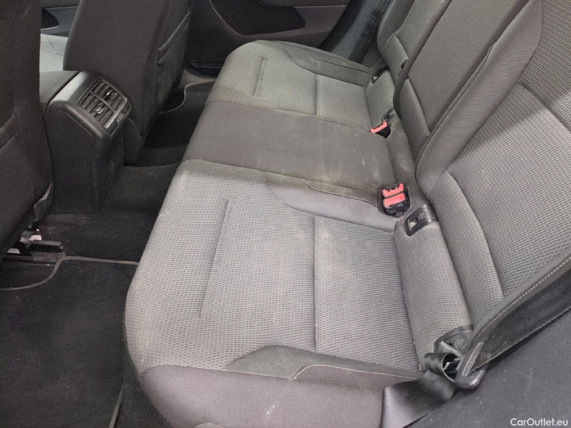  Volkswagen  Golf  VII Berline Confortline Business BMT 1.6 TDI 115CV BVA7 E6dT #6