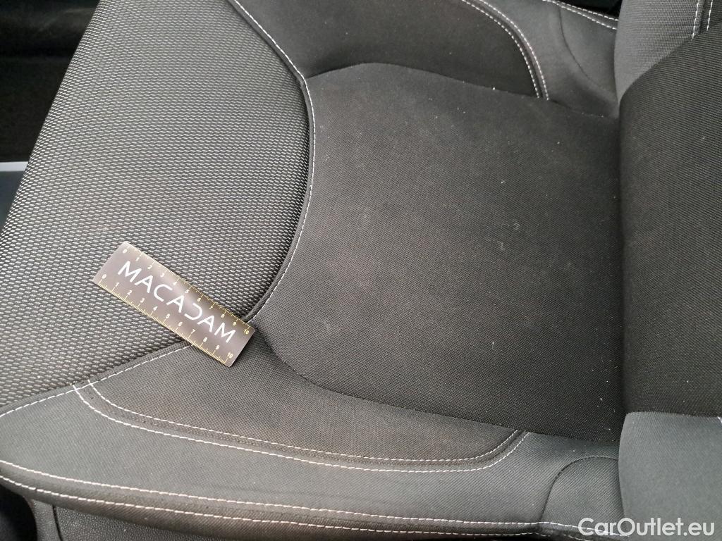  Renault  Clio  IV Business 0.9 TCe 90CV BVM5 E6 #53