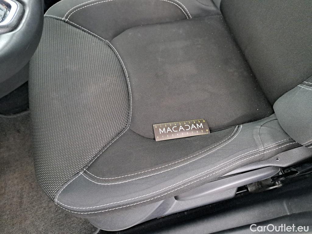  Renault  Clio  IV Business 0.9 TCe 90CV BVM5 E6 #54
