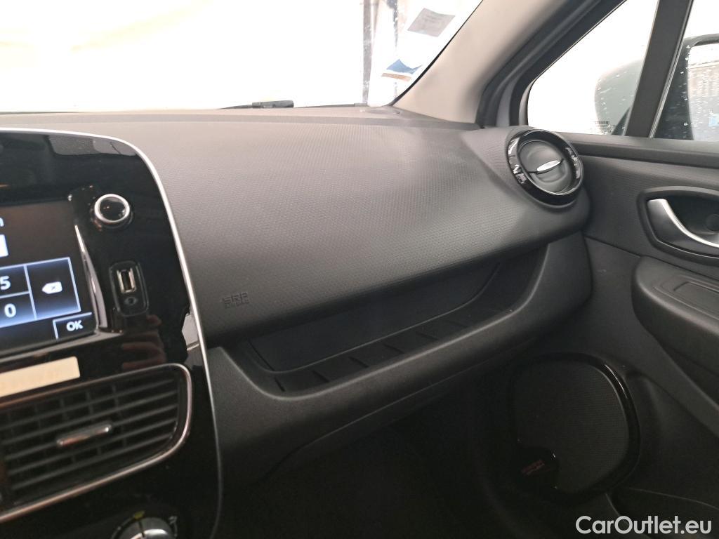  Renault  Clio  IV Business 0.9 TCe 90CV BVM5 E6 #32