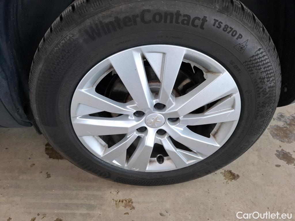  Peugeot  3008  Active Pack 1.2 PureTech 130CV BVA8 E6d #4