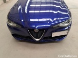 Alfa Romeo  Giulietta ALFA ROMEO GIULIA / 2016 / 4P / BERLINA 2.2 TURBO DIESEL 190CV EXECUTIVE AT8 #32