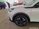  Peugeot  2008 PEUGEOT  / 2019 / 5P / CROSSOVER BLUEHDI 110 ALLURE S/S #69