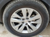  Peugeot  3008 PEUGEOT  / 2020 / 5P / SUV BLUEHDI 130 EAT8 SeS ACTIVE BUSINESS #20