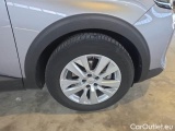 Peugeot  3008 PEUGEOT  / 2020 / 5P / SUV BLUEHDI 130 EAT8 SeS ACTIVE PACK #17