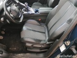  Peugeot  5008 PEUGEOT  / 2020 / 5P / SUV BLUEHDI 130 ALLURE PACK S/S #99