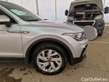  Volkswagen  Tiguan VOLKSWAGEN  / 2020 / 5P / SUV 2.0 TDI SCR 110KW ELEGANCE DSG #31