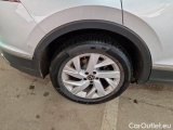  Volkswagen  Tiguan VOLKSWAGEN  / 2020 / 5P / SUV 2.0 TDI SCR 110KW ELEGANCE DSG #62