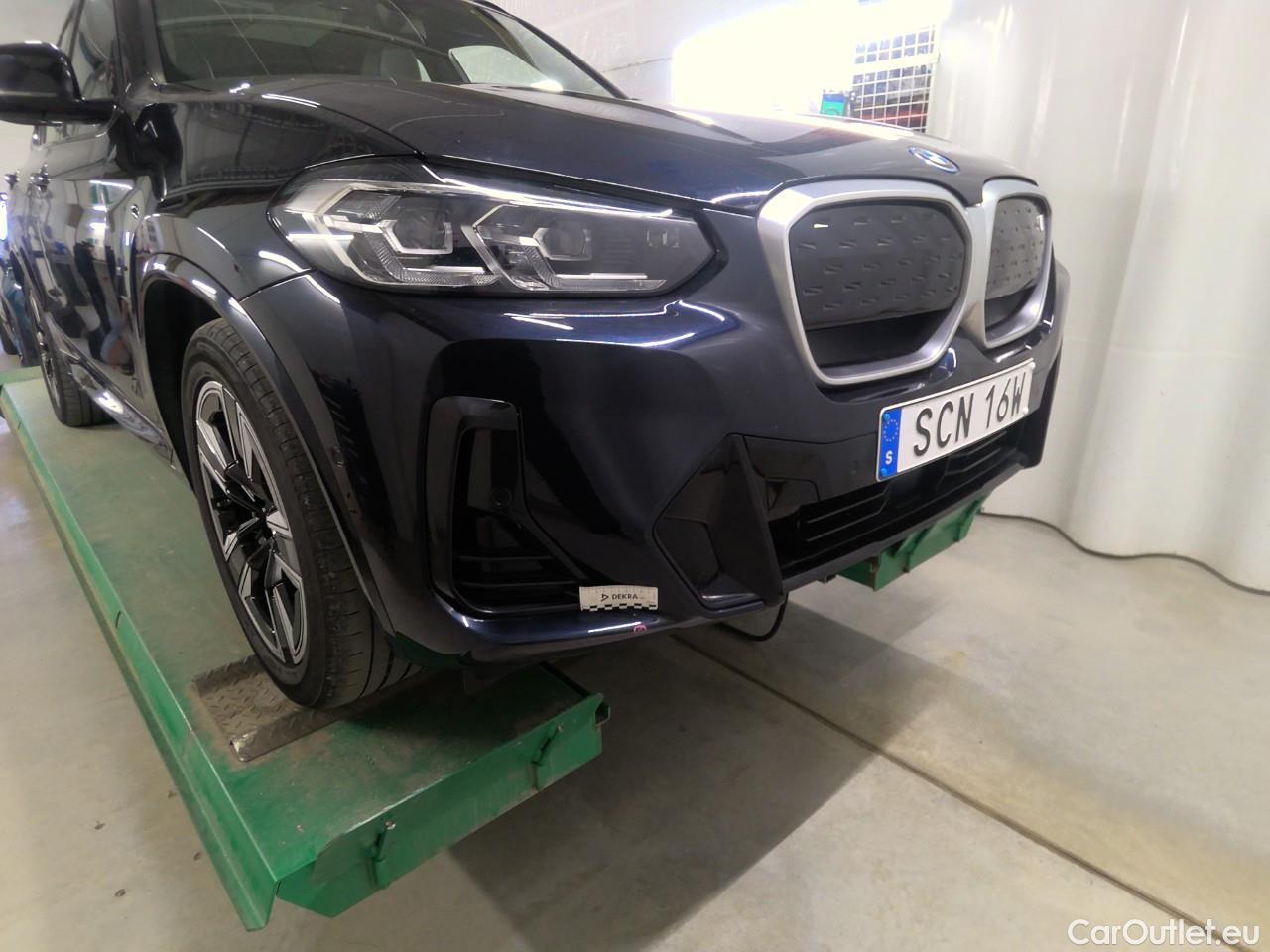  Bmw  iX3  80kWh Charged Aut #4