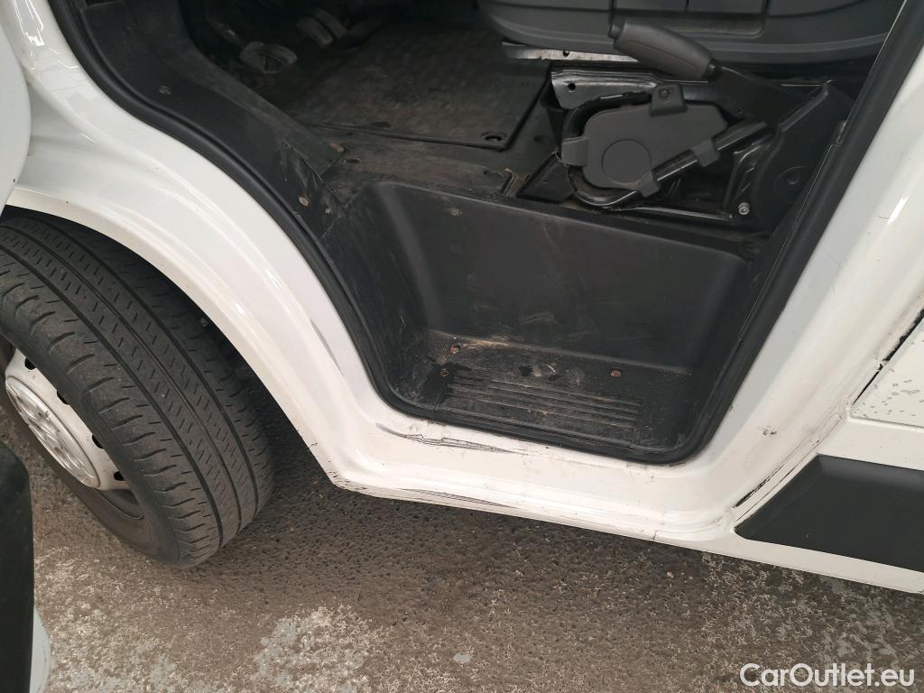  Citroen  Jumper CITROEN  / 2014 / 4P / Fourgon tôlé 33 L1H1 BlueHDi 110 BVM6 Club #37