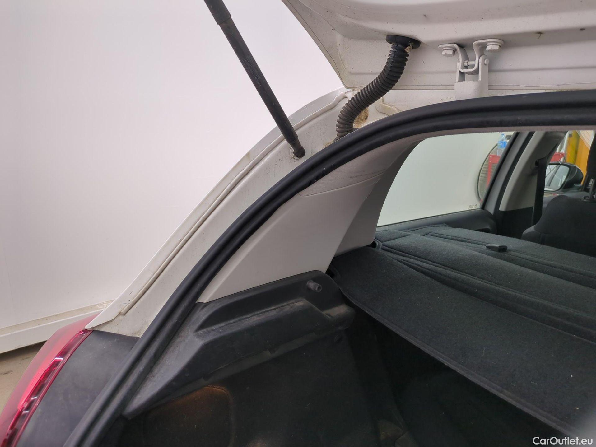  Citroen  C3  Société Feel 1.5 BlueHDI 100CV BVM6 E6dT #8