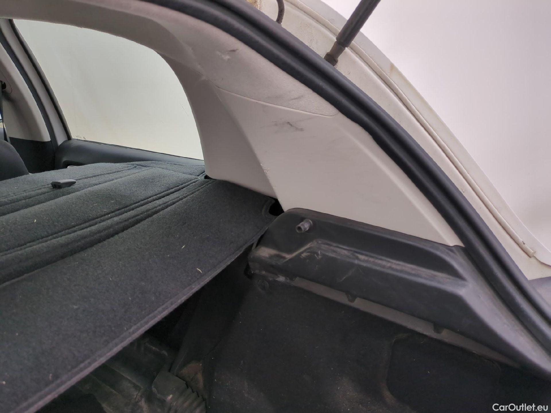  Citroen  C3  Société Feel 1.5 BlueHDI 100CV BVM6 E6dT #6