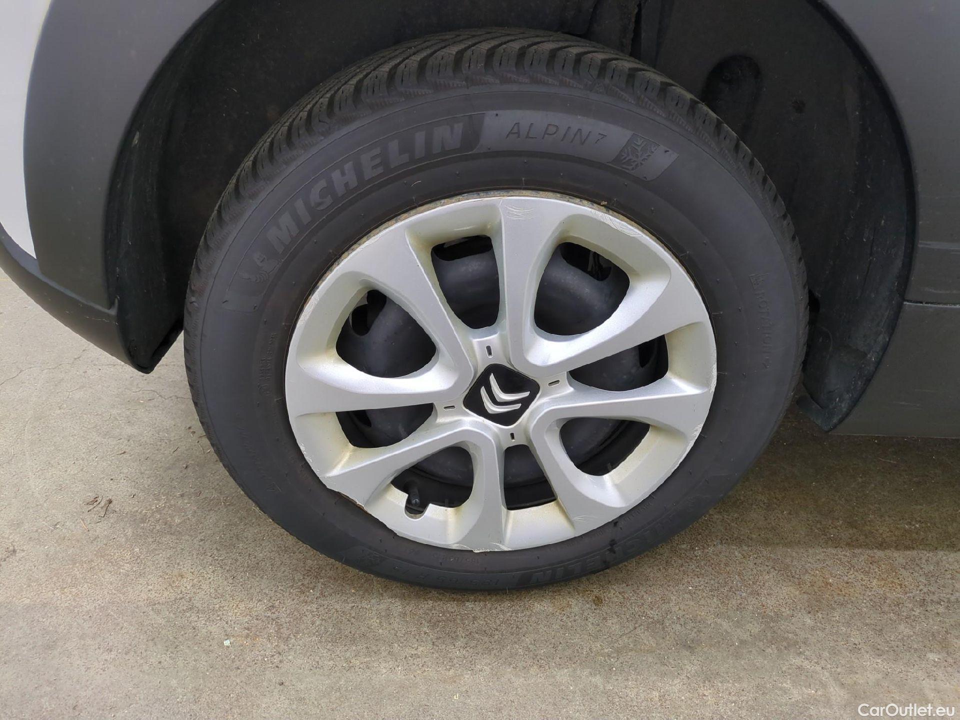  Citroen  C3  Société Feel 1.5 BlueHDI 100CV BVM6 E6dT #18