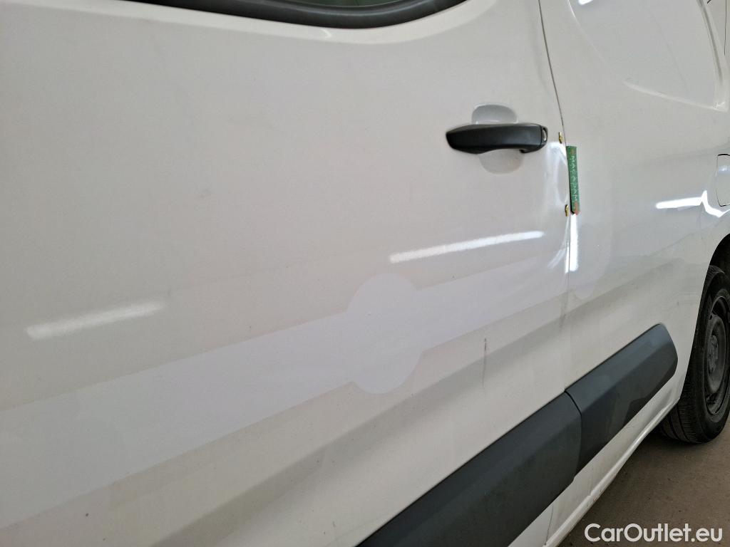  Citroen  Berlingo  Fourgon Club M 650 1.5 BlueHDi 100CV BVM5 E6dT #29