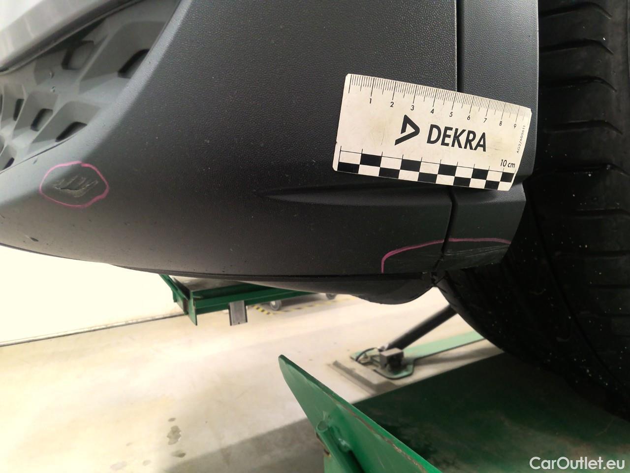 Volkswagen  ID.4  EV 77kWh Pro Performance #10